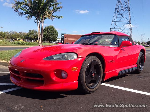 Dodge Viper spotted in Chattanooga, Tennessee