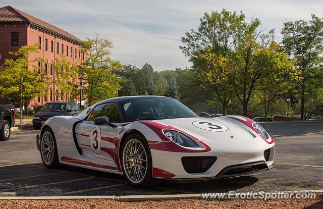 Porsche 918 Spyder spotted in Milwaukee, Wisconsin