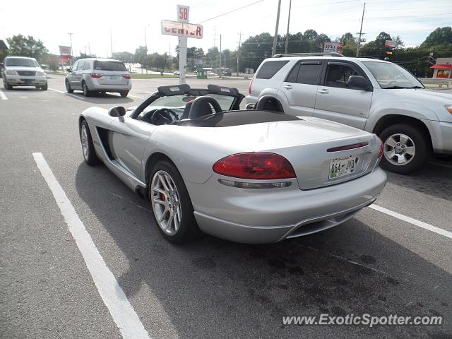 Dodge Viper spotted in Chattanooga, Tennessee