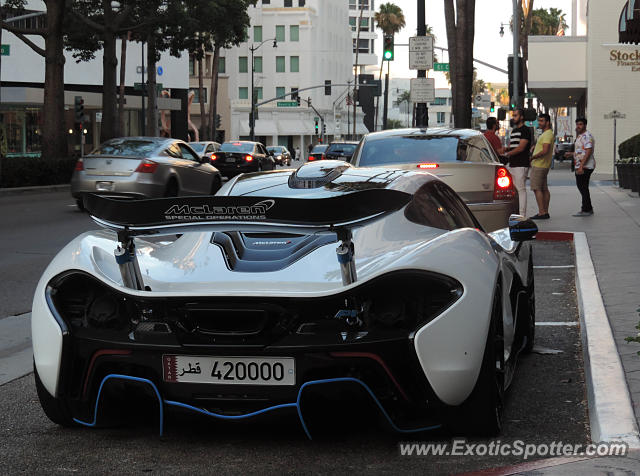 Mclaren P1 spotted in Beverly Hills, California