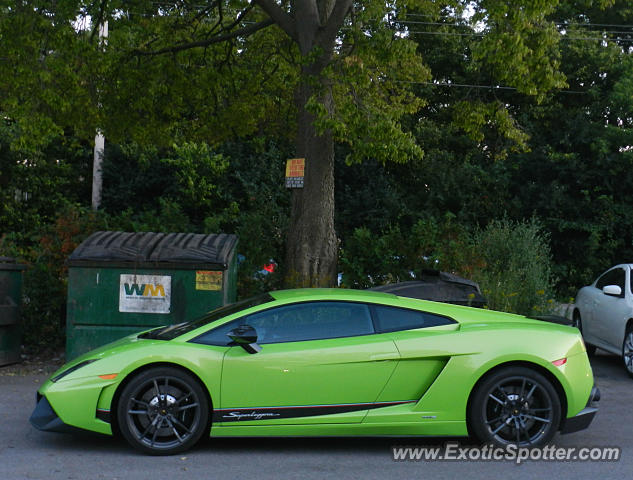 Lamborghini Gallardo spotted in London, Ontario, Canada