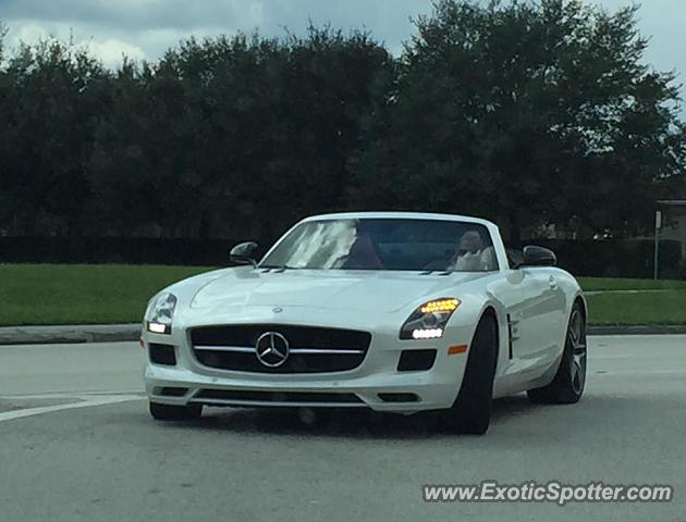 Mercedes SLS AMG spotted in Palm Beach, Florida