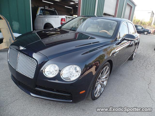 Bentley Flying Spur spotted in Chattanooga, Tennessee