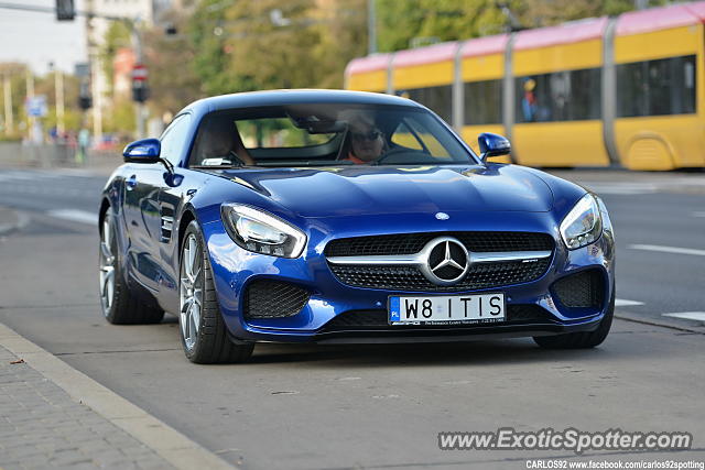 Mercedes SLS AMG spotted in Warsaw, Poland