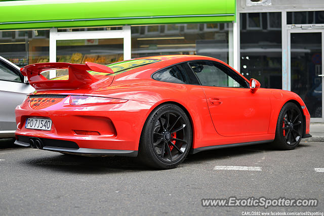 Porsche 911 GT3 spotted in Warsaw, Poland