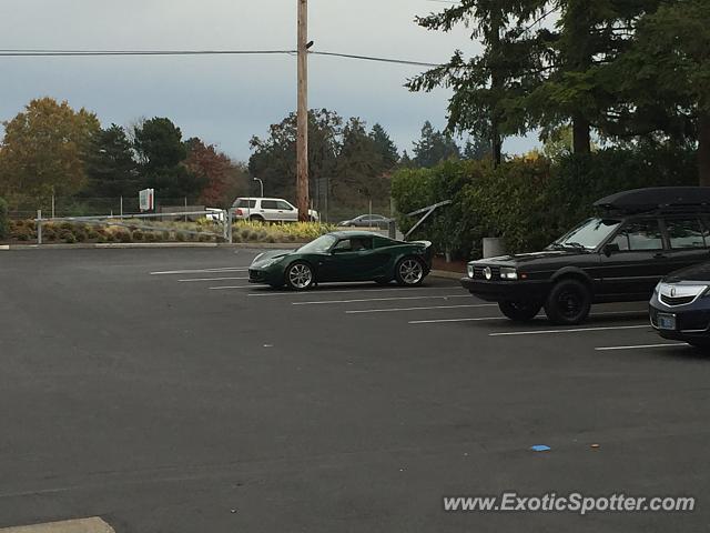 Lotus Elise spotted in Wilsonville, Oregon