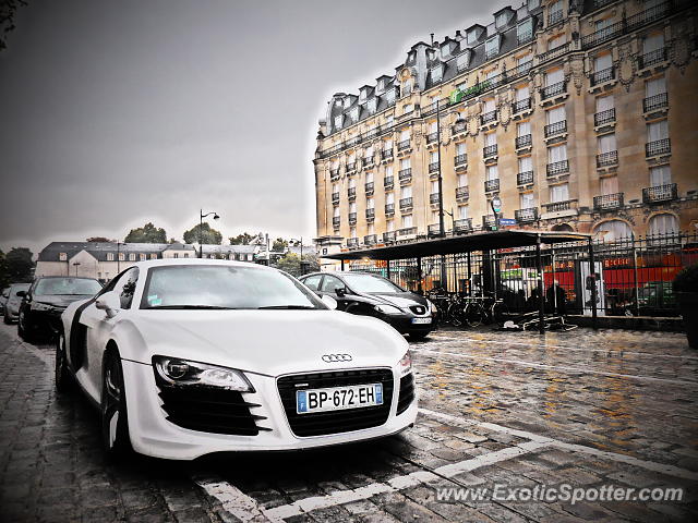 Audi R8 spotted in Paris, France