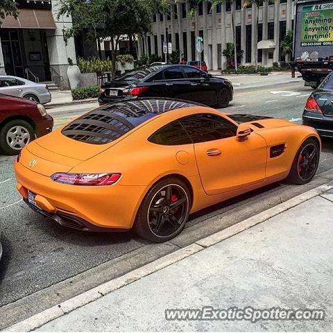 Mercedes SLS AMG spotted in Fort Lauderdale, Florida