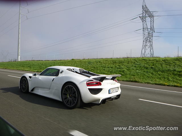 Porsche 918 Spyder spotted in Peronnes, France