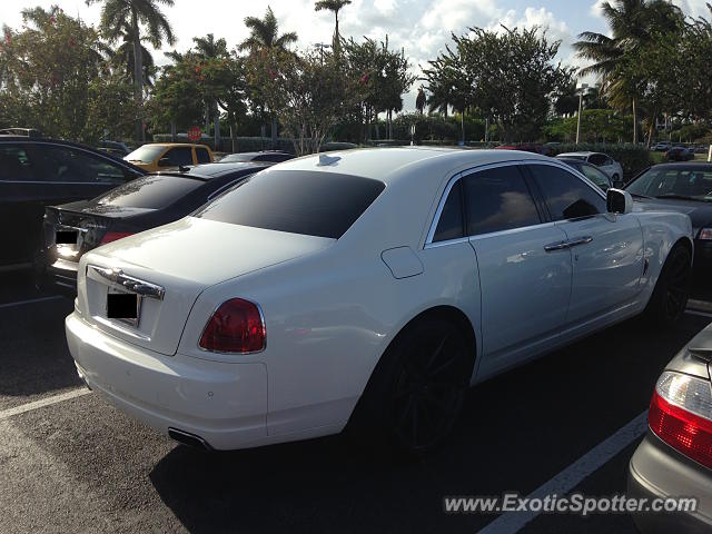 Rolls-Royce Ghost spotted in Dania, Florida