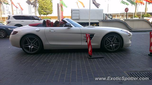 Mercedes SLS AMG spotted in Dubai, United Arab Emirates