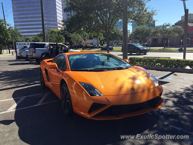 Lamborghini Gallardo spotted in Houston, Texas