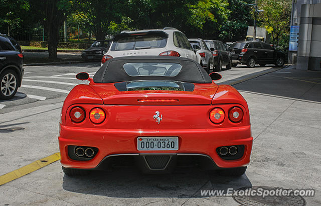 Ferrari 360 Modena spotted in São Paulo, Brazil