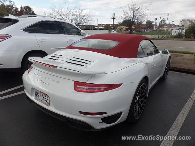 Porsche 911 Turbo spotted in Chattanooga, Tennessee