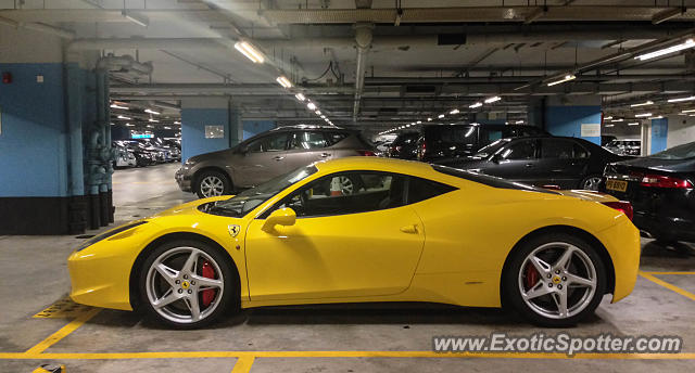 Ferrari 458 Italia spotted in Hong Kong, China