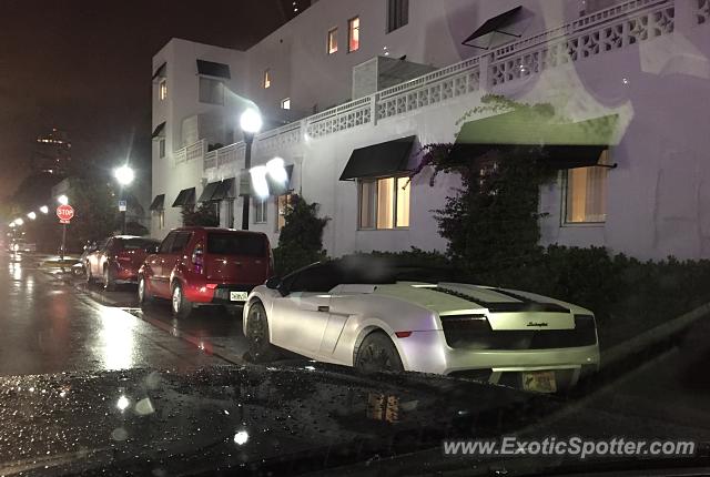 Lamborghini Gallardo spotted in Miami beach, Florida