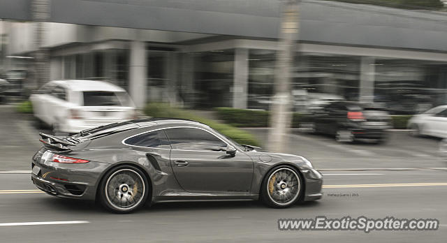 Porsche 911 Turbo spotted in São Paulo, Brazil