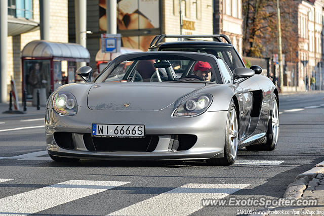 Porsche Carrera GT spotted in Warsaw, Poland