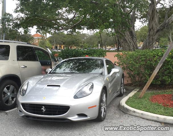 Ferrari California spotted in Palm B. Gardens, Florida