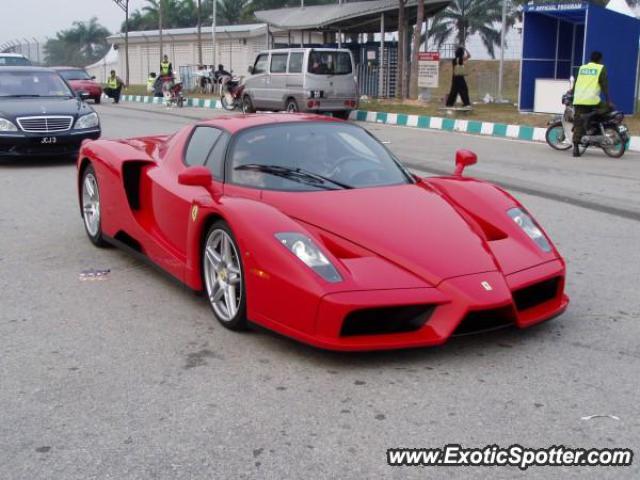 Ferrari Enzo spotted in Kuala Lumpur, Malaysia