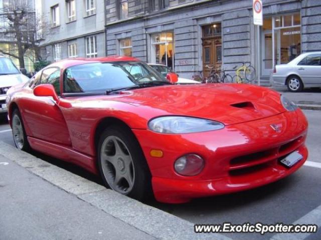 Dodge Viper spotted in Zurich, Switzerland