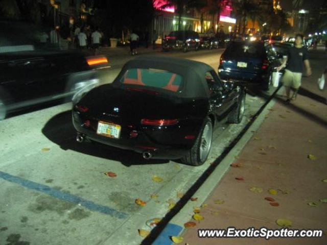 BMW Z8 spotted in South Beach, Florida