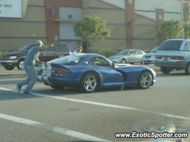 Dodge Viper spotted in Lake Wood, California