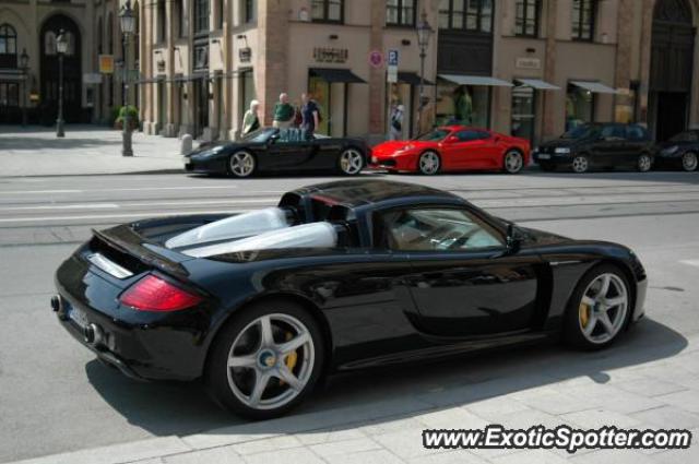 Porsche Carrera GT spotted in Munich, Germany