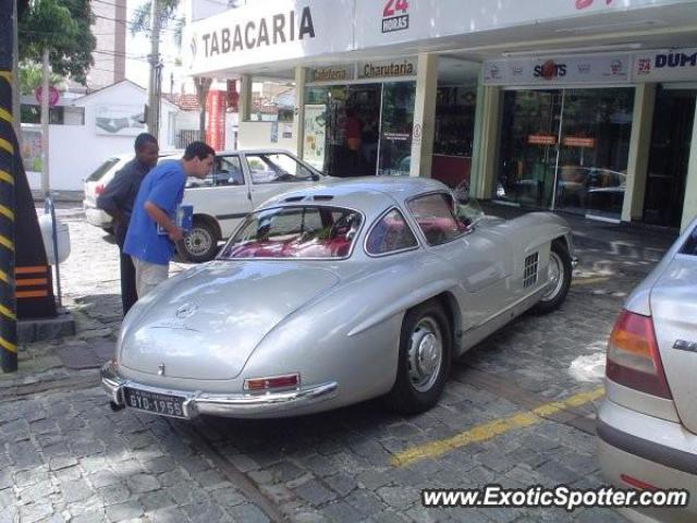 Mercedes 300SL spotted in Belo Horizonte, Brazil