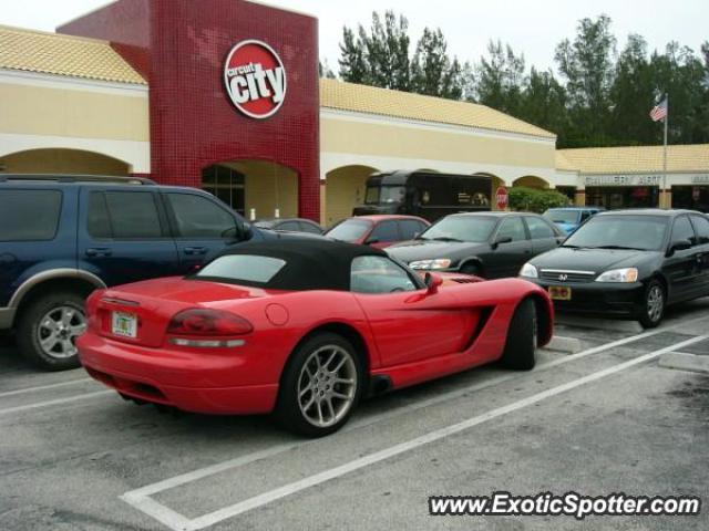 Dodge Viper spotted in Miami, Florida