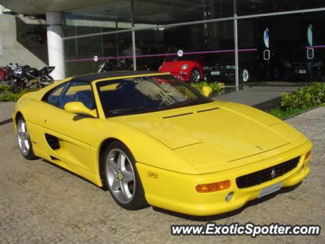 Ferrari F355 spotted in São Paulo, Brazil