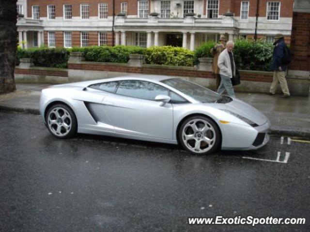 Lamborghini Gallardo spotted in London, United Kingdom