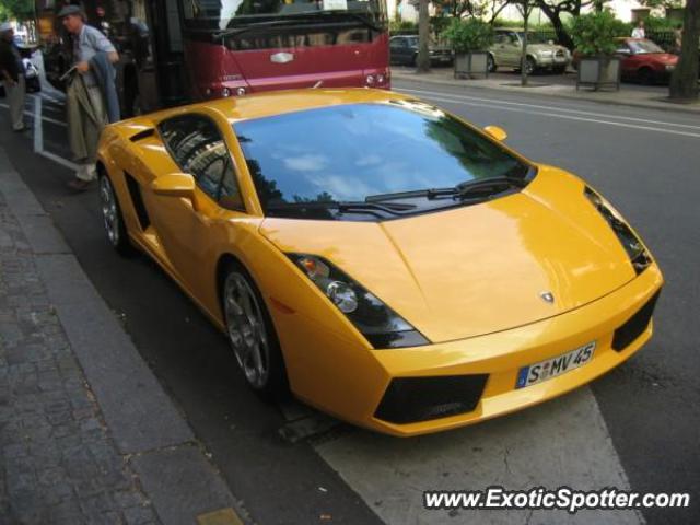 Lamborghini Gallardo spotted in Paris, France