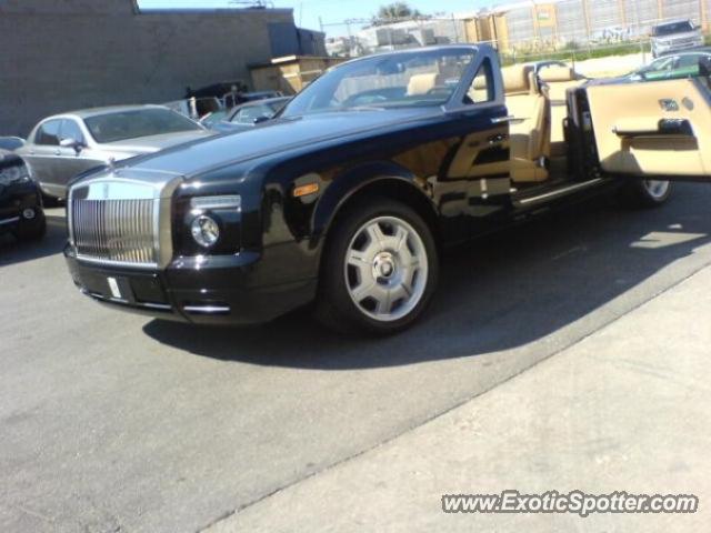 Rolls Royce Phantom spotted in Toronto, Canada