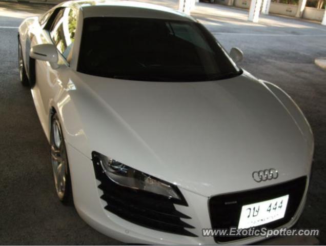 Audi R8 spotted in Bangplee, Thailand