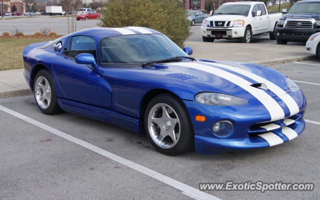 Dodge Viper spotted in Nashville, Tennessee