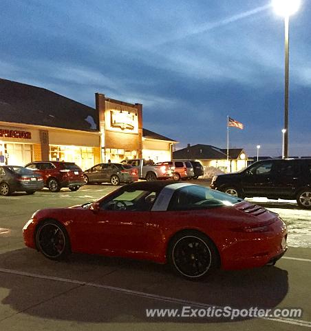 Porsche 911 spotted in Waukee, Iowa