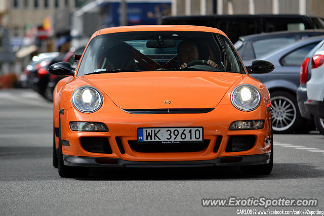 Porsche 911 GT3 spotted in Warsaw, Poland