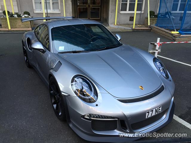 Porsche 911 GT3 spotted in London, United Kingdom