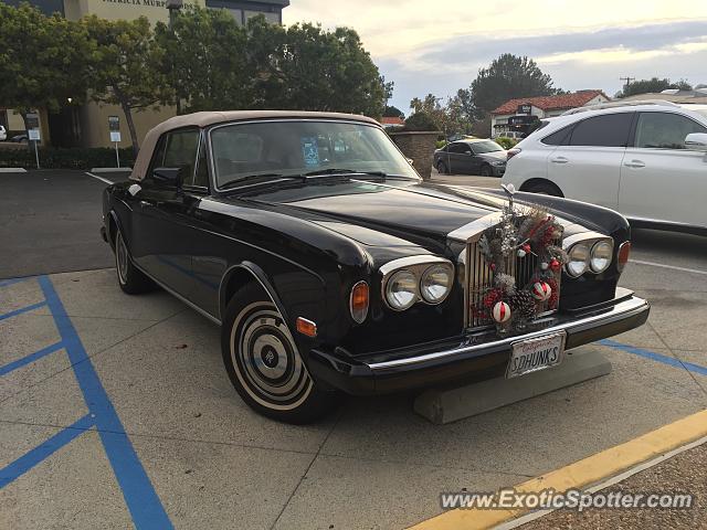 Rolls-Royce Silver Shadow spotted in Del Mar, California