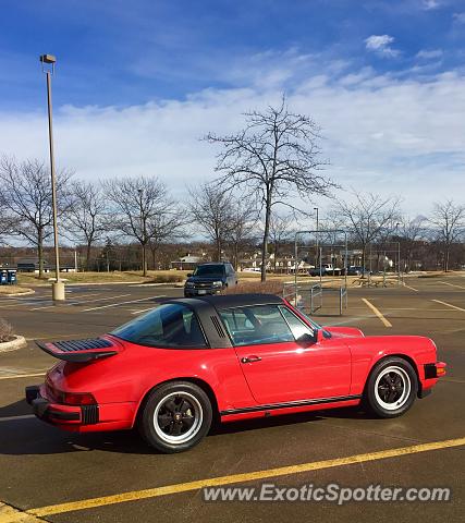 Porsche 911 spotted in West Des Moines, Iowa