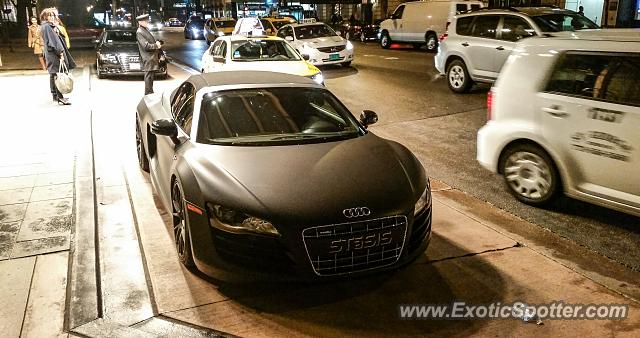 Audi R8 spotted in Chicago, Illinois