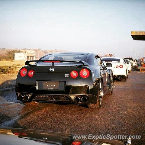 Nissan GT-R spotted in Gawadar, Pakistan