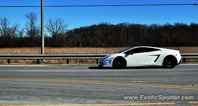 Lamborghini Gallardo spotted in Downers Grove, Illinois