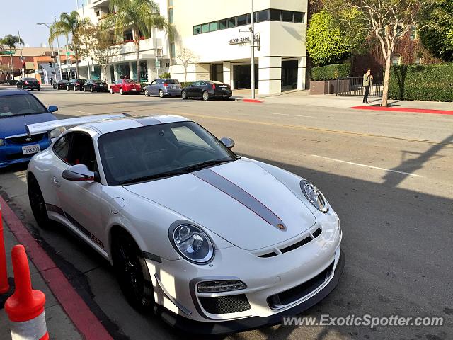 Porsche 911 GT3 spotted in Beverly Hills, California