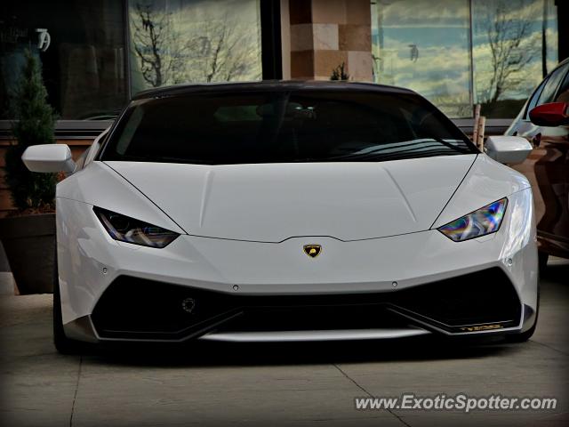 Lamborghini Huracan spotted in Lonetree, Colorado