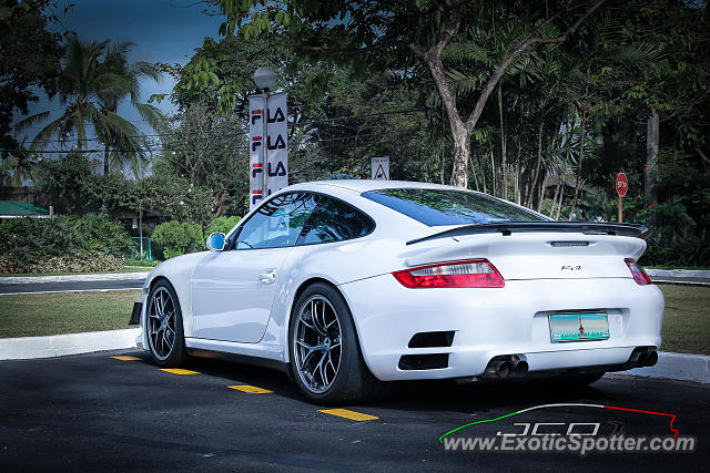 Porsche 911 GT3 spotted in Makati, Philippines