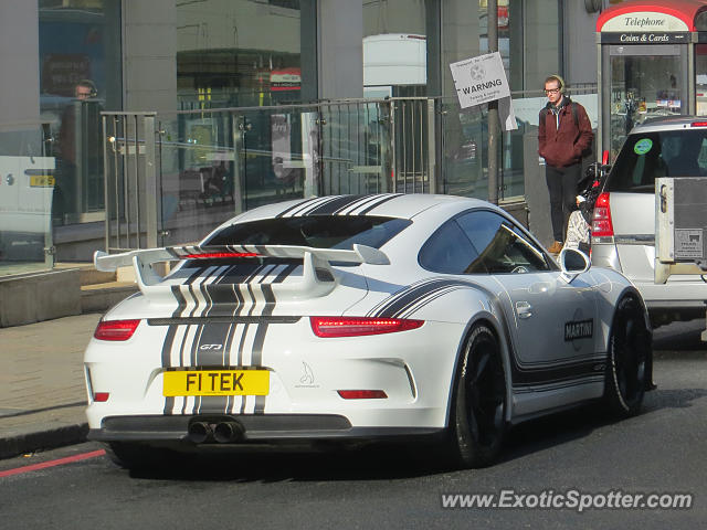 Porsche 911 GT3 spotted in London, United Kingdom