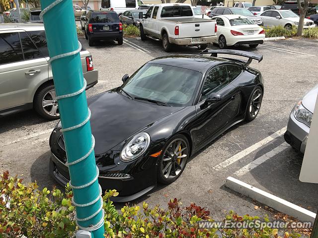 Porsche 911 GT3 spotted in Delray Beach, Florida