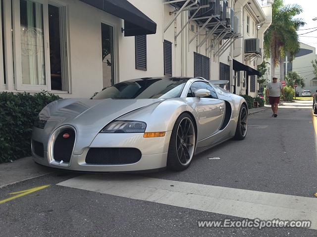 Bugatti Veyron spotted in Delray Beach, Florida